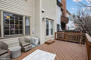 6065 Estates Dr, Alexandria, VA 22310 - Photo 11