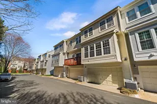 4118 Fountainside Ln, Fairfax, VA 22030 - Photo 37