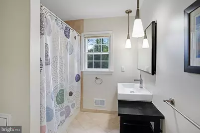 1104 Flor Lane, McLean, VA 22102 - Photo 19