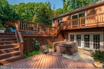 1104 Flor Lane, McLean, VA 22102 - Photo 9