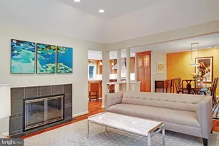 1104 Flor Ln, McLean, VA 22102 - Photo 15