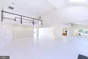 2713 Silkwood Ct, Oakton, VA 22124 - Photo 17