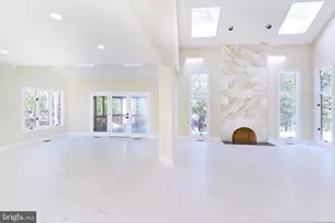 2713 Silkwood Ct, Oakton, VA 22124 - Photo 25