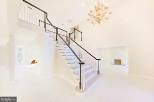 2713 Silkwood Ct, Oakton, VA 22124 - Photo 11