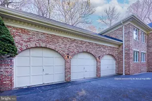 2713 Silkwood Ct, Oakton, VA 22124 - Photo 3