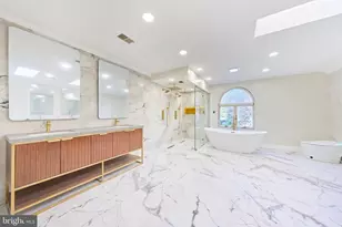 2713 Silkwood Ct, Oakton, VA 22124 - Photo 33