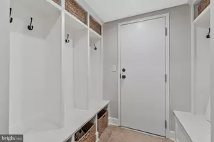 1714 Saddle Ridge Ct, Vienna, VA 22182 - Photo 17