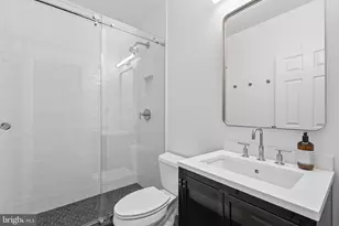 11317 Walnut Creek Ct, Oakton, VA 22124 - Photo 63