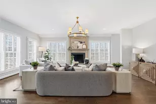 11317 Walnut Creek Ct, Oakton, VA 22124 - Photo 19