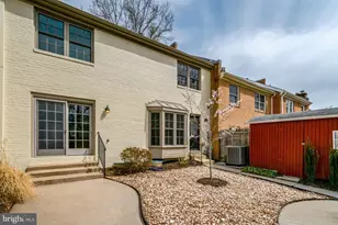 8523 Lakinhurst Ln, Springfield, VA 22152 - Photo 63