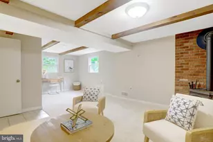 6434 Carriage Dr, Alexandria, VA 22310 - Photo 27