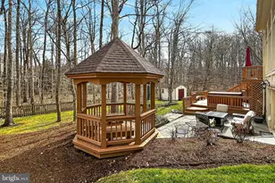 9527 Crosspointe Dr, Fairfax Station, VA 22039 - Photo 67