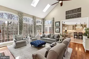 9527 Crosspointe Dr, Fairfax Station, VA 22039 - Photo 17