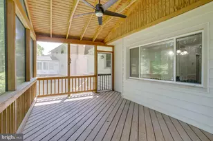 4749 Farndon Ct, Fairfax, VA 22032 - Photo 13