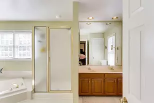 6601 Forsythia St, Springfield, VA 22150 - Photo 13