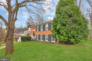 8733 Cuttermill Pl, Springfield, VA 22153 - Photo 3