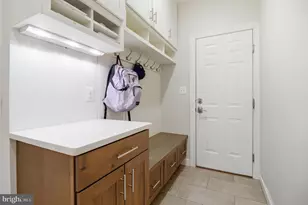 1803 Brookstone Ct, Vienna, VA 22182 - Photo 23