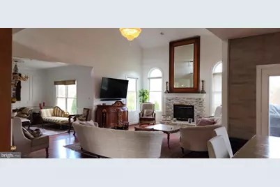 1104 Mountain Hope Court, Great Falls, VA 22066 - Photo 13