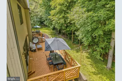904 Falls Bridge Lane, Great Falls, VA 22066 - Photo 41
