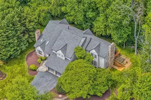 904 Falls Bridge Ln, Great Falls, VA 22066 - Photo 1