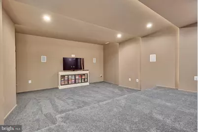 1100 Balls Hill Road, McLean, VA 22101 - Photo 67