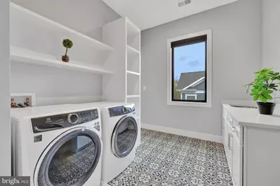 1100 Balls Hill Road, McLean, VA 22101 - Photo 47