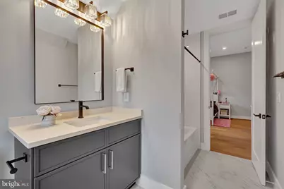 1100 Balls Hill Road, McLean, VA 22101 - Photo 55