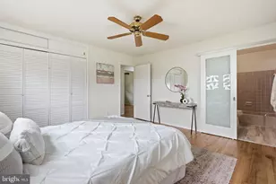 8110 Carrick Ln, Springfield, VA 22151 - Photo 19