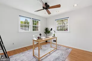 8110 Carrick Ln, Springfield, VA 22151 - Photo 21