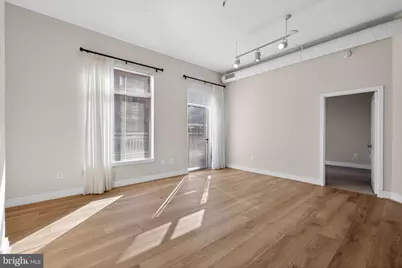 4490 Market Commons Drive #110, Fairfax, VA 22033 - Photo 9