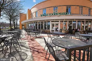 4490 Market Commons Dr, Fairfax, VA 22033 - Photo 43