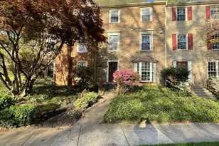 4616 Briar Patch Ct, Fairfax, VA 22032 - Photo 3