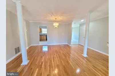 6644 Green Ash Drive, Springfield, VA 22152 - Photo 9