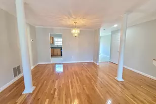 6644 Green Ash Dr, Springfield, VA 22152 - Photo 9