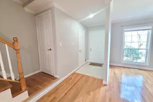 6644 Green Ash Dr, Springfield, VA 22152 - Photo 3