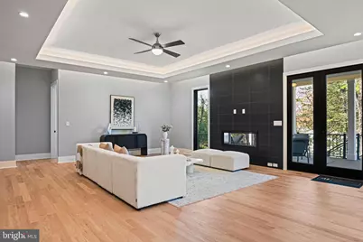 1052 Balls Hill Road, McLean, VA 22101 - Photo 23