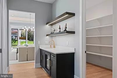 1052 Balls Hill Road, McLean, VA 22101 - Photo 19