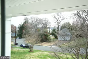 7204 Regent Dr, Alexandria, VA 22307 - Photo 23