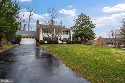 7204 Regent, Alexandria, VA 22307 - Photo 3