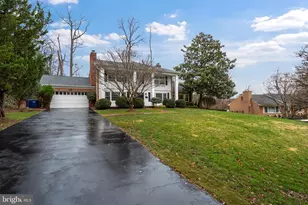 7204 Regent Dr, Alexandria, VA 22307 - Photo 3