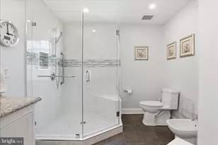 6816 Rigby Ln, McLean, VA 22101 - Photo 21