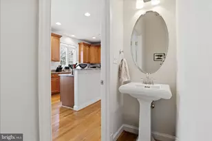 6816 Rigby Ln, McLean, VA 22101 - Photo 15