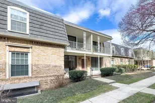 3127 Patrick Henry Dr, Falls Church, VA 22044 - Photo 1