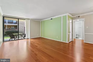 3127 Patrick Henry Dr, Falls Church, VA 22044 - Photo 9