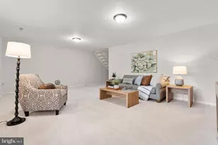 2126 Golf Course Dr, Reston, VA 20191 - Photo 37