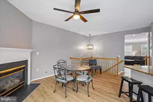 14706 Deer Lake Ct, Centreville, VA 20120 - Photo 13