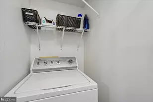 14706 Deer Lake Ct, Centreville, VA 20120 - Photo 37