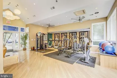 3179 Summit Square Drive #2-E1, Oakton, VA 22124 - Photo 45