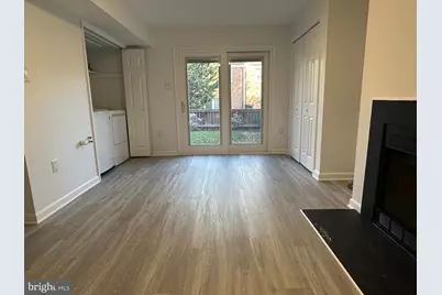 7007 Dunningham Place #4, McLean, VA 22101 - Photo 17