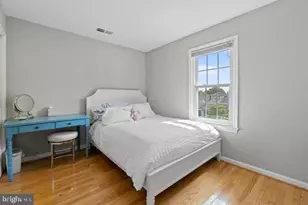 7007 Dunningham Pl, McLean, VA 22101 - Photo 11